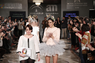 Carolina Rodríguez, ganadora de Diseñadores Noveles en Andalucía de Moda 2013